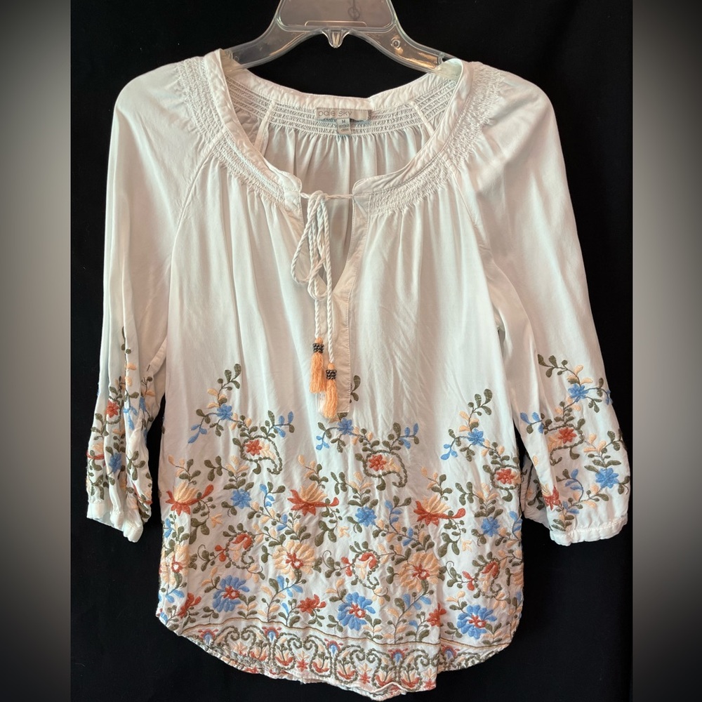 White Pale Sky long sleeve blouse with floral pattern